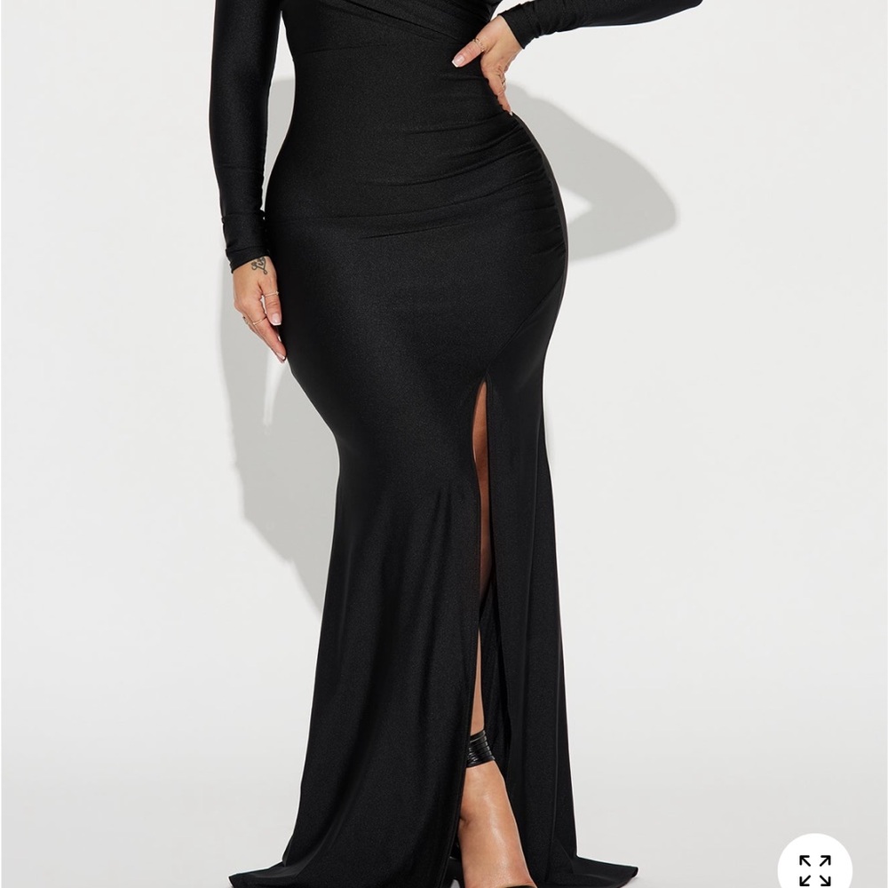 Fashion Nova Black Long Sleeve Gown